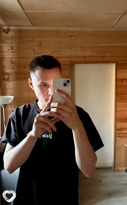 Вадим, 25, Москве — анкета №4667139