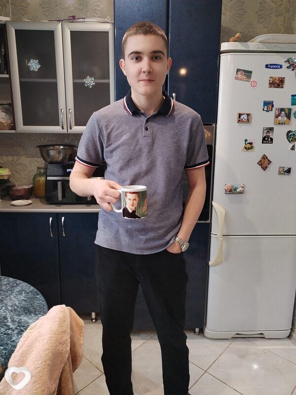 Женя, 18, Волгограде — анкета №4667886