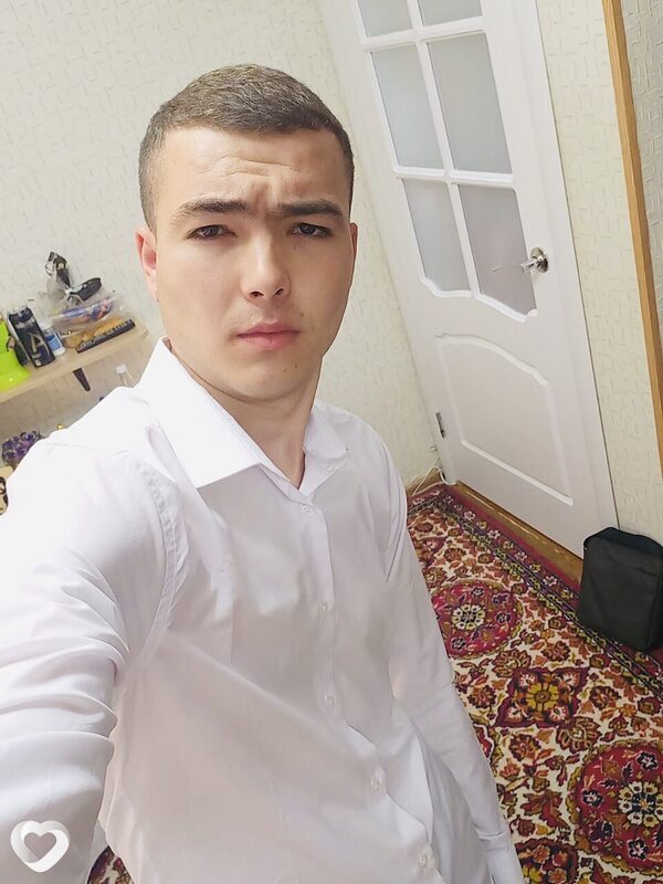 Нурик, 25, Санкт-Петербурге — анкета №4669036