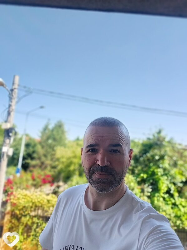 Adam, București