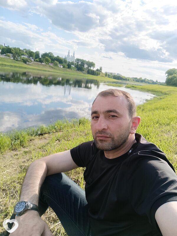 Xalid, Баку