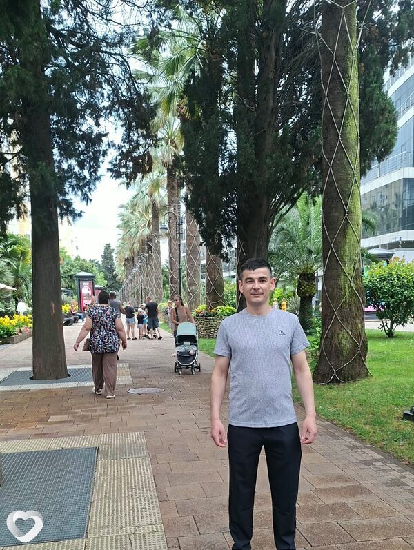 Рома, 31, Сочи — анкета №4671245