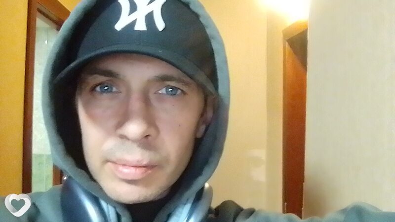 Игорь, 38, Мысках — анкета №4671256
