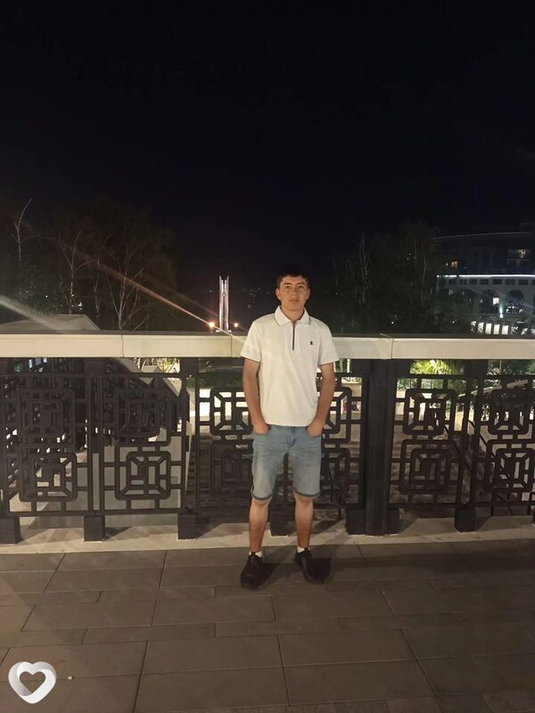 Лазизбек, 30, Ижевске — анкета №4671547