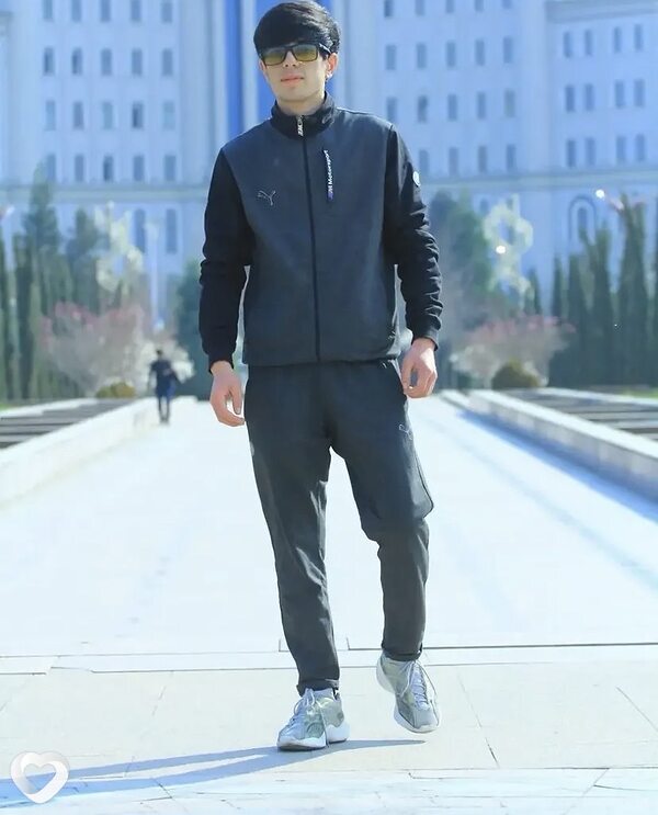 Бахтиёр, 26, Мелитополе — анкета №4672059