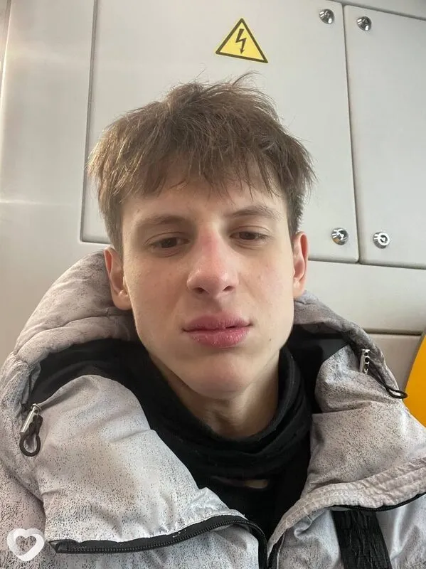 Арсений, 19, Москве — анкета №4673209