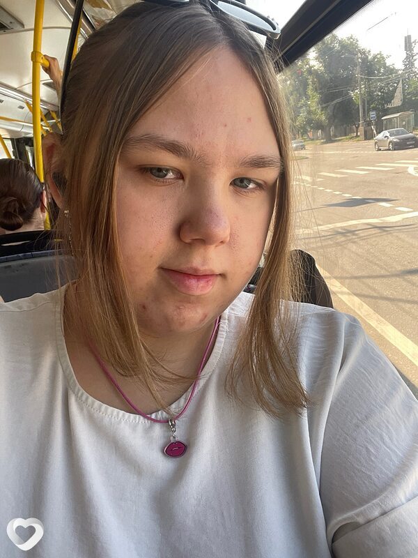 Полина, 19, Ростове-на-Дону — анкета №4673673