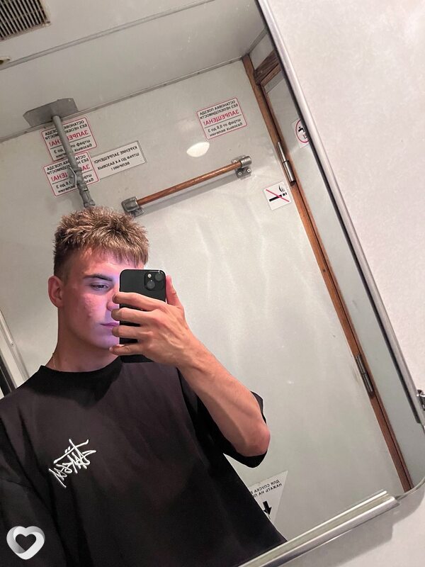 Кирилл, 18, Витебске — анкета №4674386