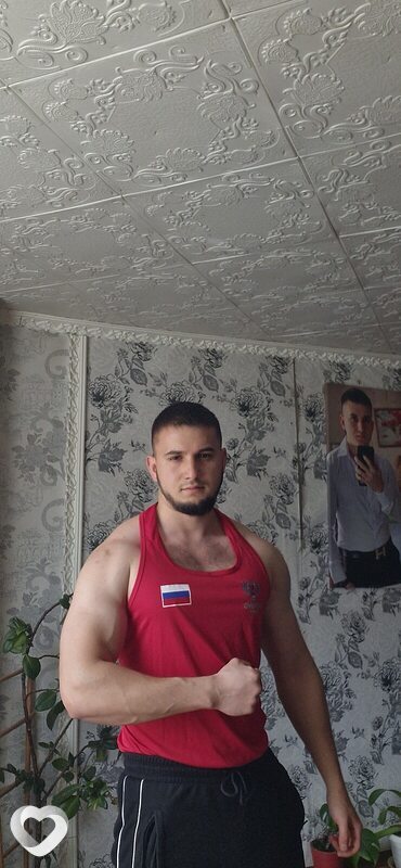 Дмитрий, 25, Симферополе — анкета №4676108