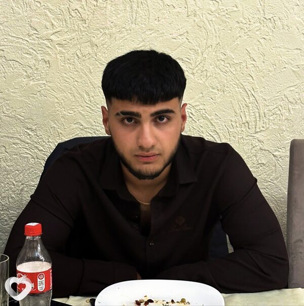 Mehdi, Брест
