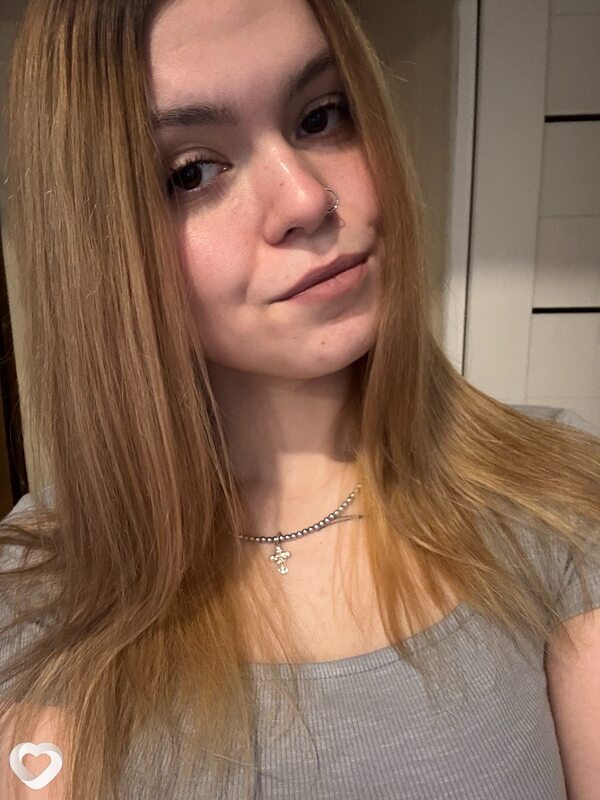 Александра, 18, Санкт-Петербурге — анкета №4676372