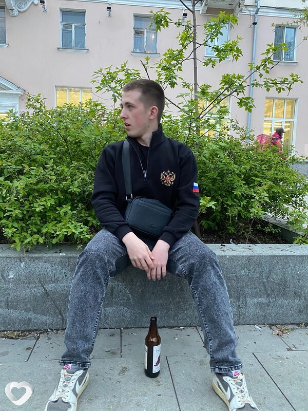 Владимир, 18, Екатеринбурге — анкета №4676759