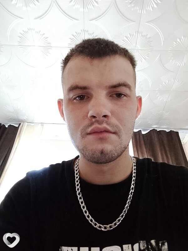 Артур, 22, Красноярске — анкета №4676632