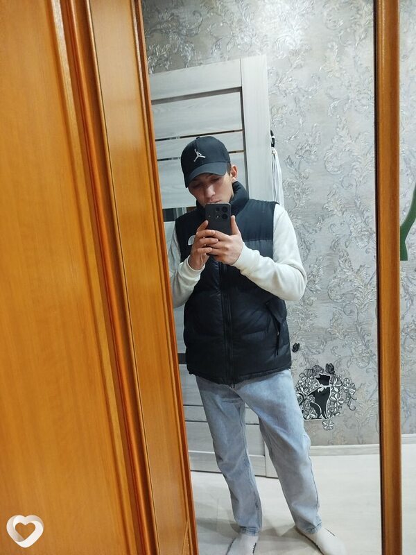 Александр, 24, Красноярске — анкета №4676992