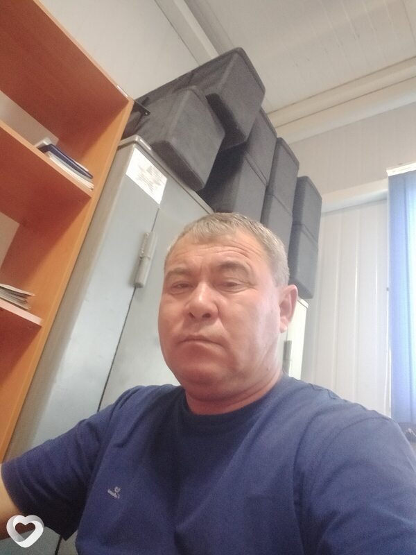 Асхат, Тараз