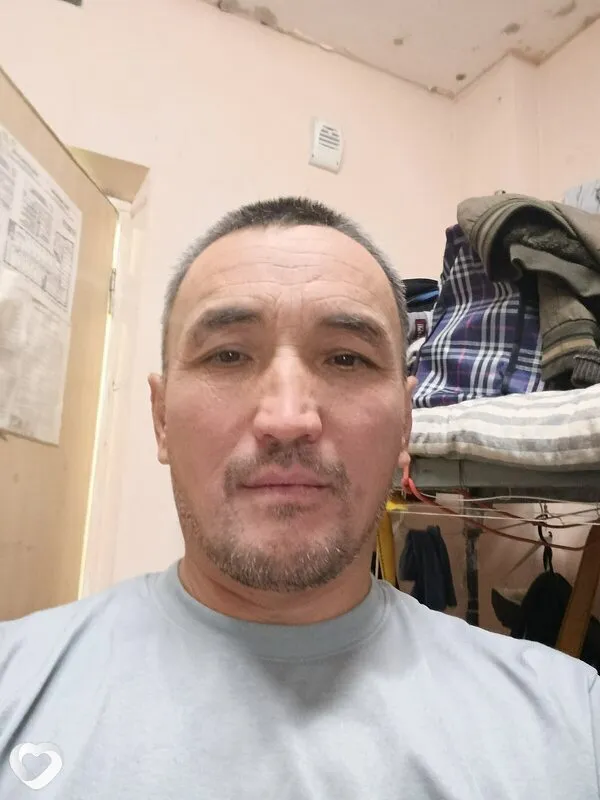 Жасур, Москва