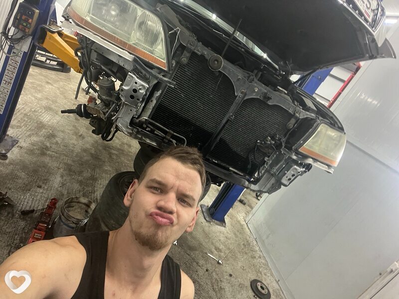 Александр, 26, Артеме — анкета №4678038