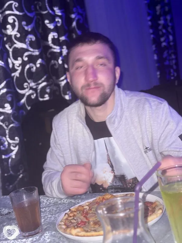 Ярослав, 26, Москве — анкета №4678130