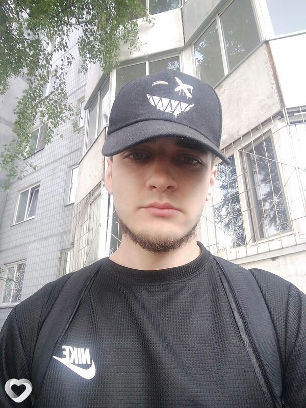 Андрей, 27, Красноярске — анкета №4678335