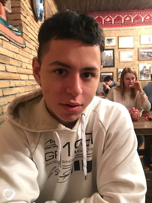 Максим, 20, Екатеринбурге — анкета №4679041