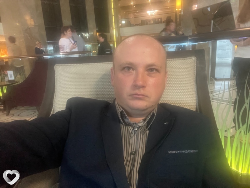 Элл, Прага
