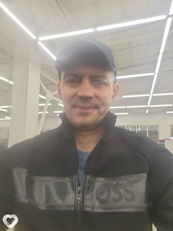 Дмитрий, 41, Киселевске — анкета №4680321
