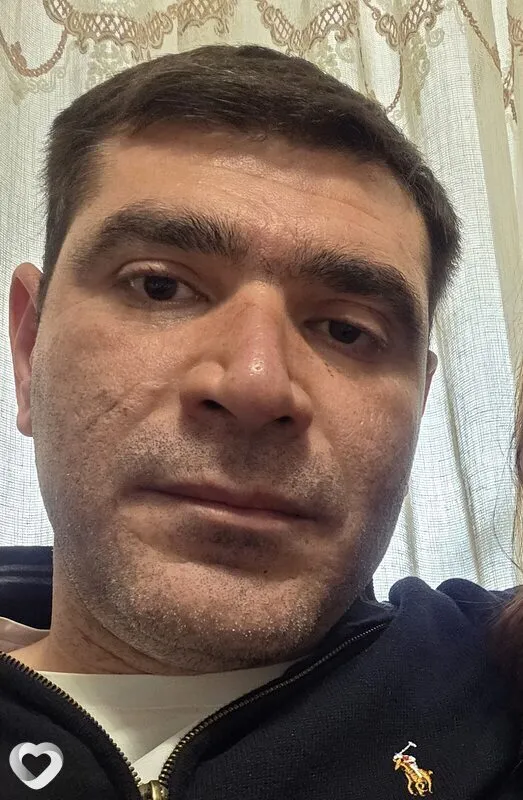 Artur, 40, Барнауле — анкета №4681492