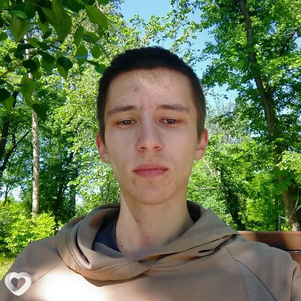 Данил, 20, Барнауле — анкета №4682385