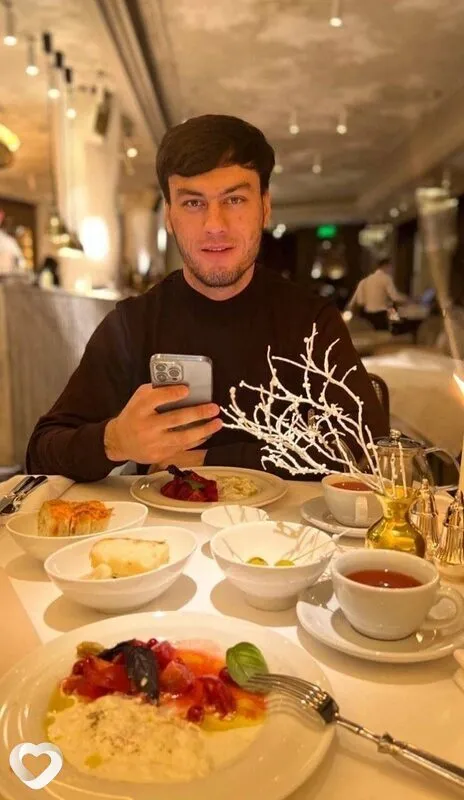 Алишер, 29, Москве — анкета №4683377