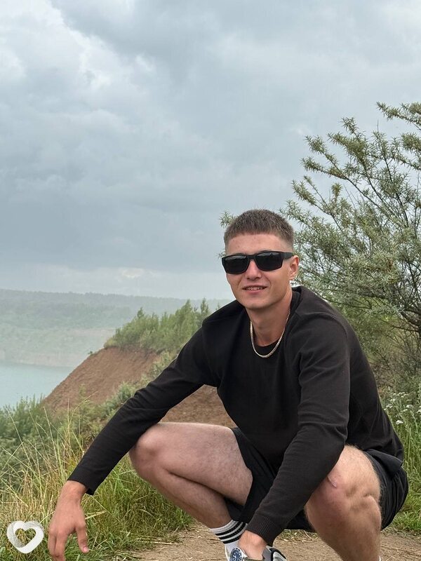 Артур, 20, Витебске — анкета №4683670