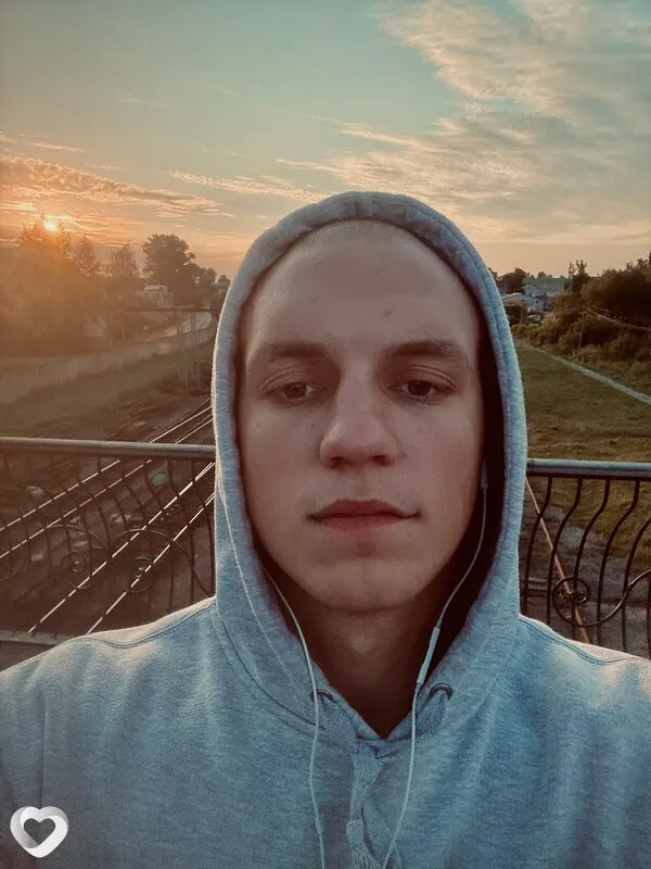 Кирилл, 20, Москве — анкета №4683449