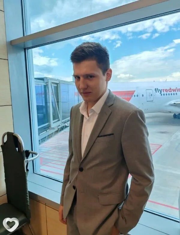 Александр, 22, Москве — анкета №4690216