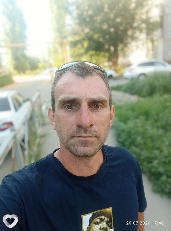 Игорь, 38, Энгельсе — анкета №4694477