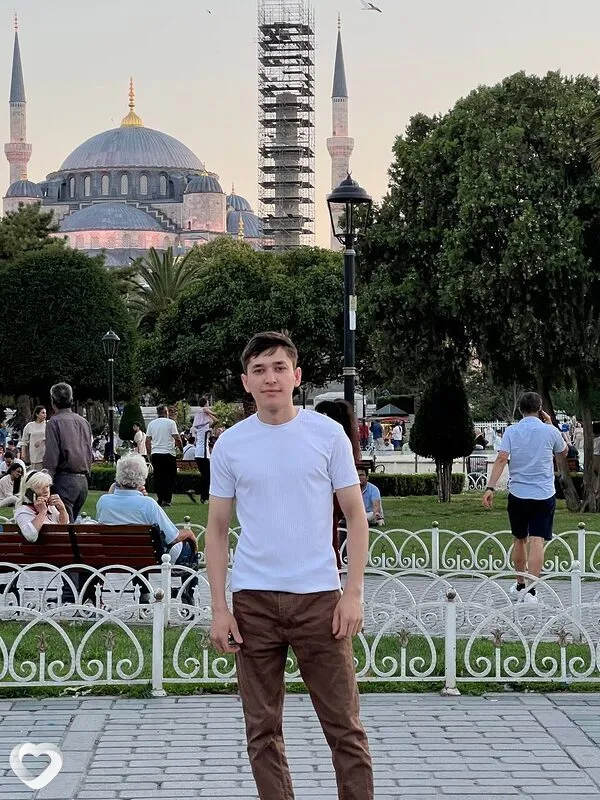 Асадбек, 24, Москве — анкета №4691122