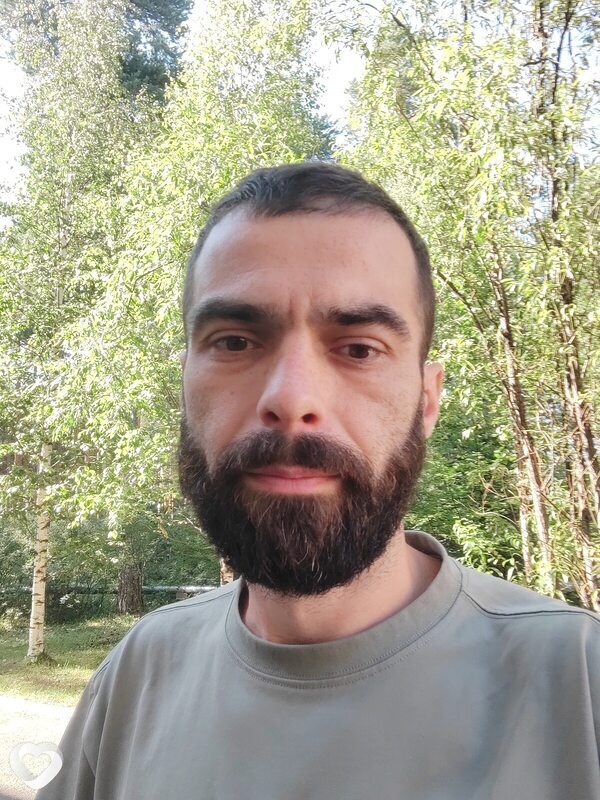 Максим, Североуральск