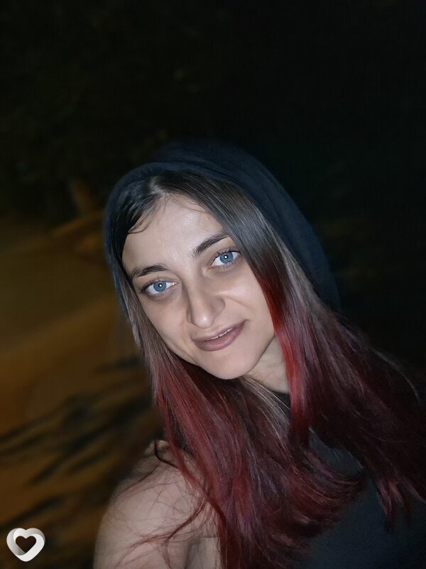 Анна, Волжский