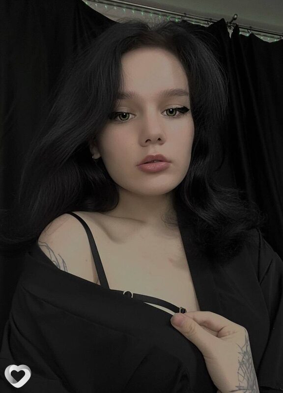 Анна, Владивосток
