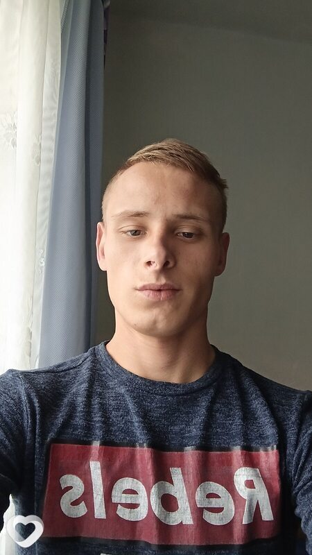Александр, 20, Юрге — анкета №4692347