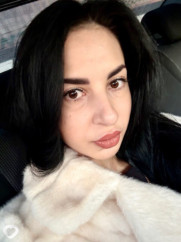 Анна, Горловка