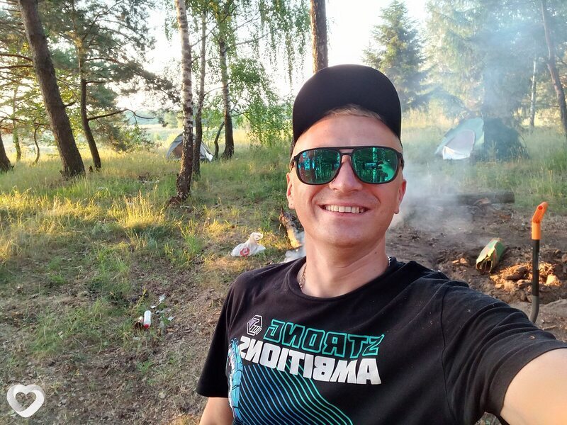 Вячеслав, Локоть