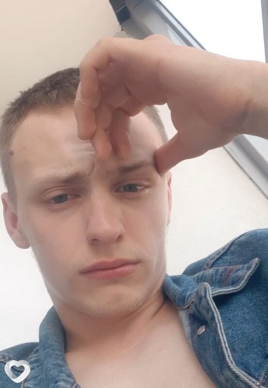 Владислав, 23, Москве — анкета №4701769