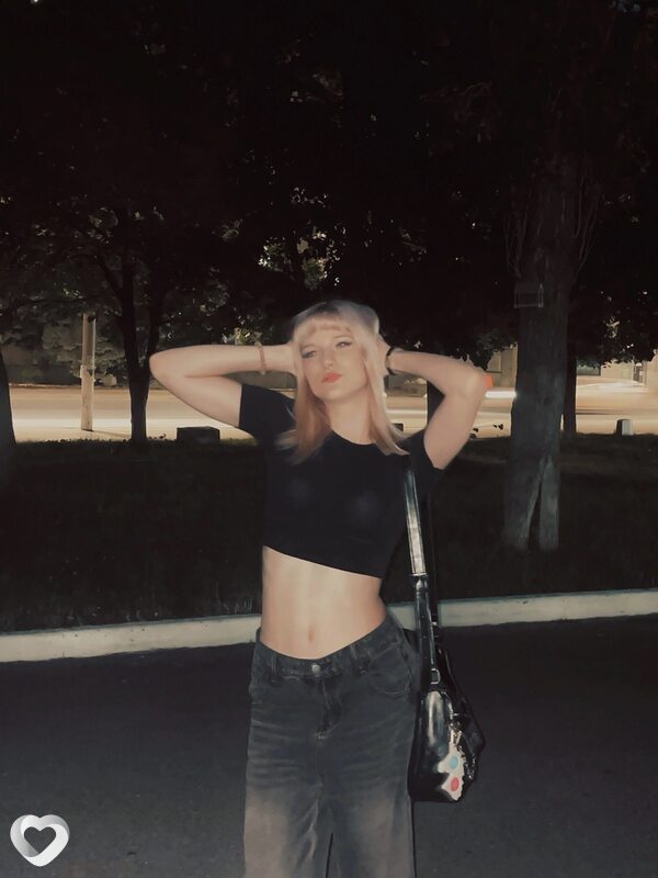 Яна, 18, Курске — анкета №4702235