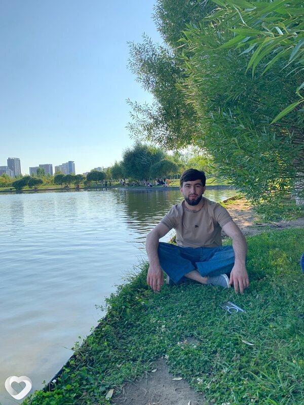 Aziz, Астана