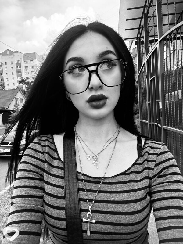 Kira, 20, Брянске — анкета №4703341