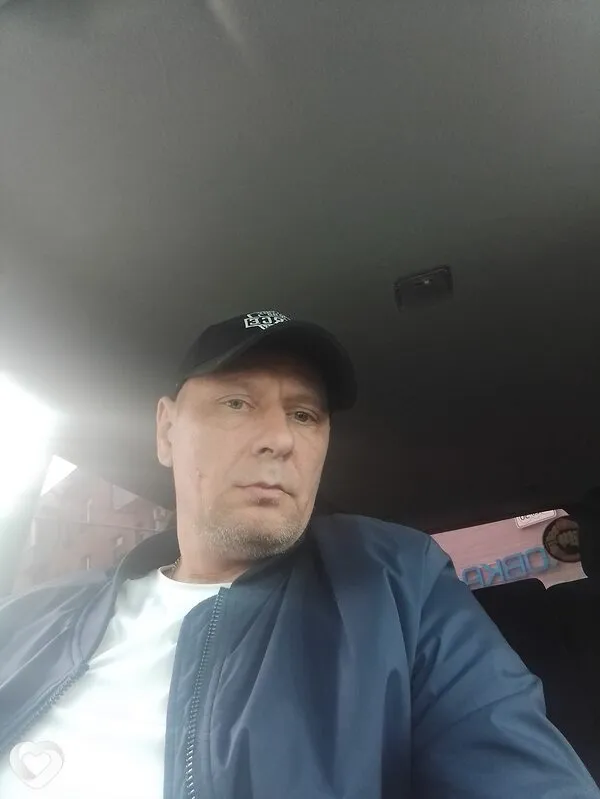 Artem, 45, Саратове — анкета №2853