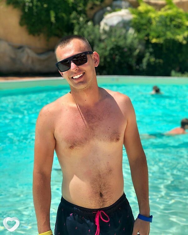 Максим, 32, Изюме — анкета №23246