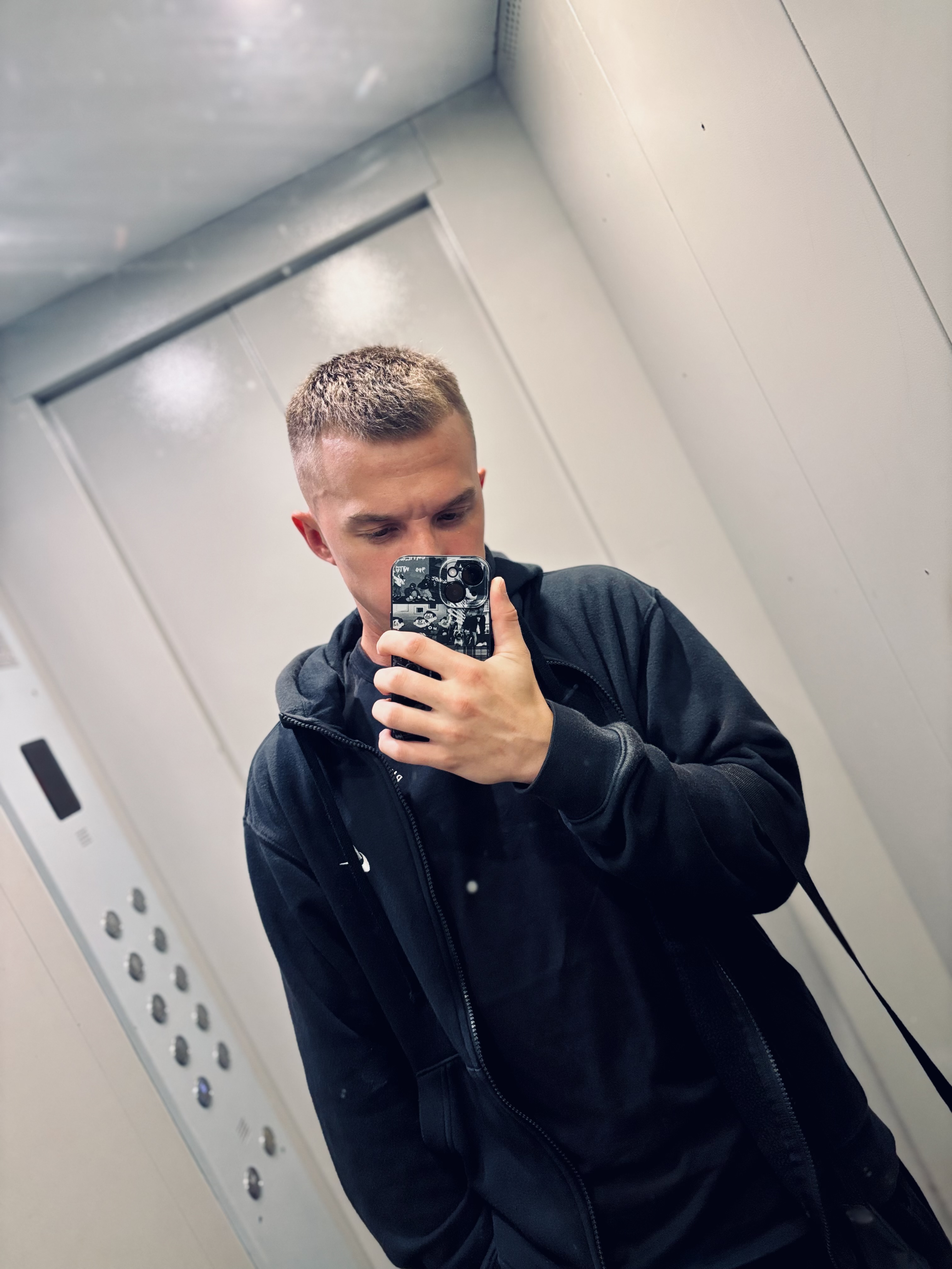 Алексей, 27, в Омске — анкета №4706987