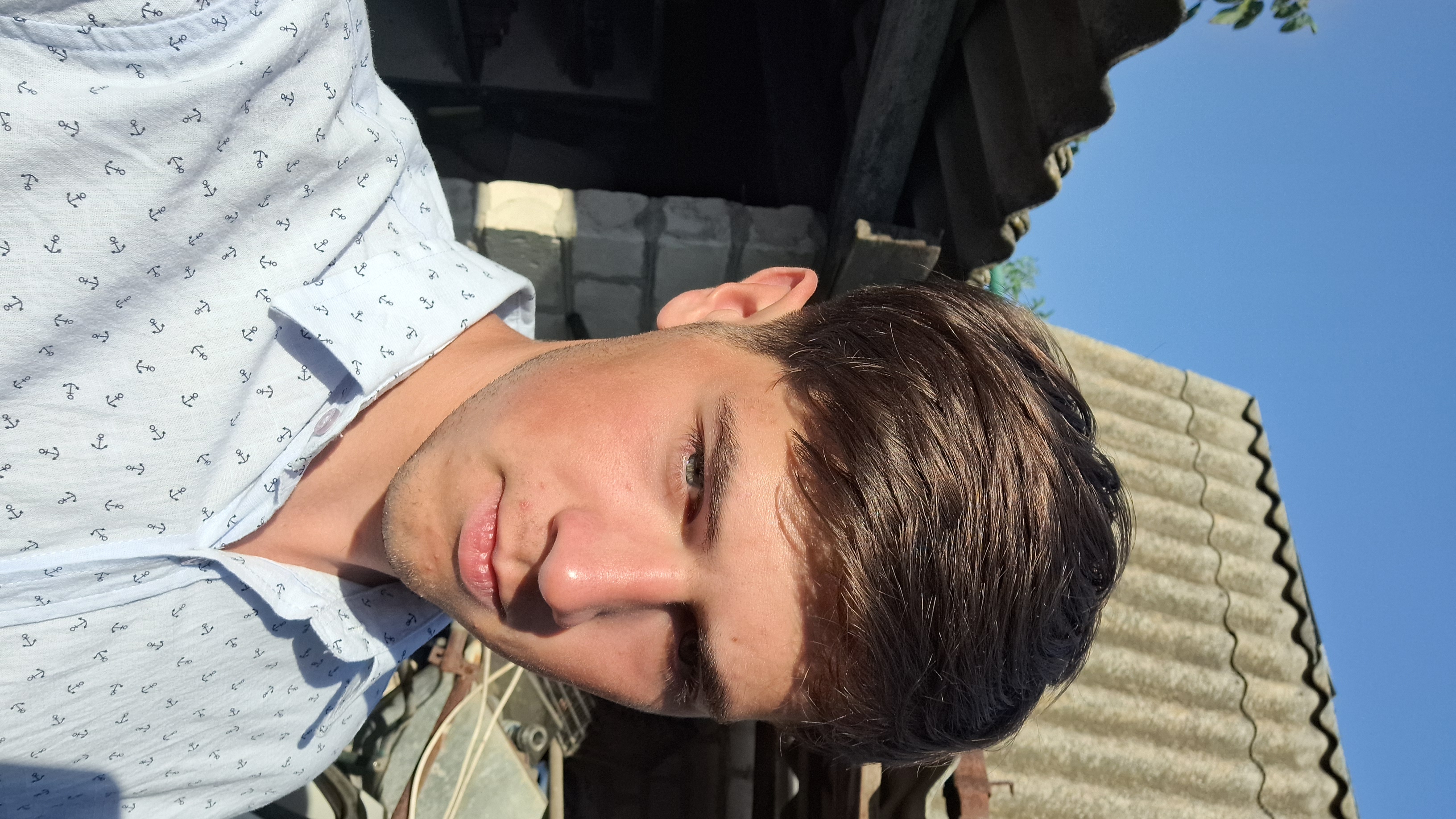Владимир, 18, в Геническе — анкета №4706813